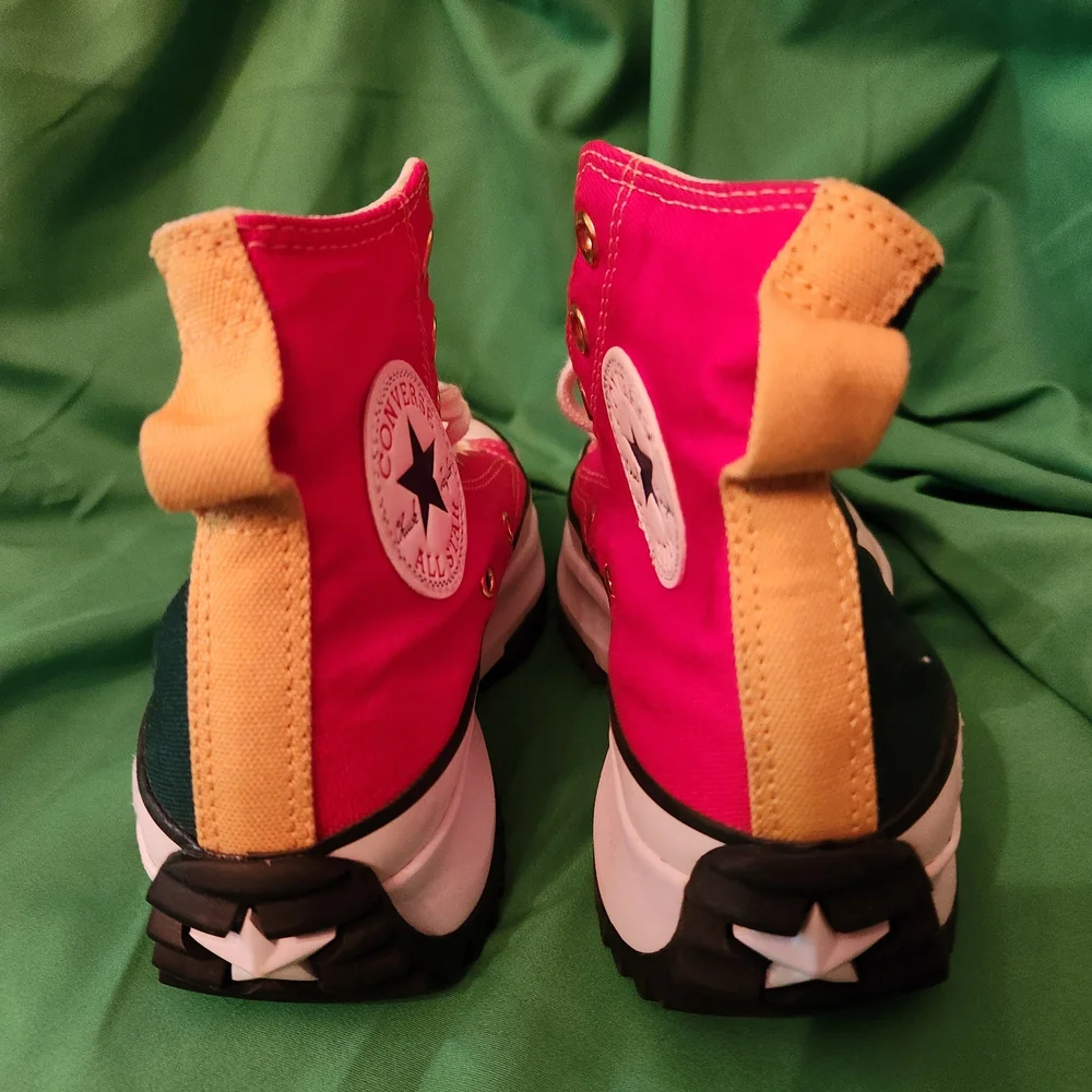 Converse High-Top Sneakers - Picture 4 of 4